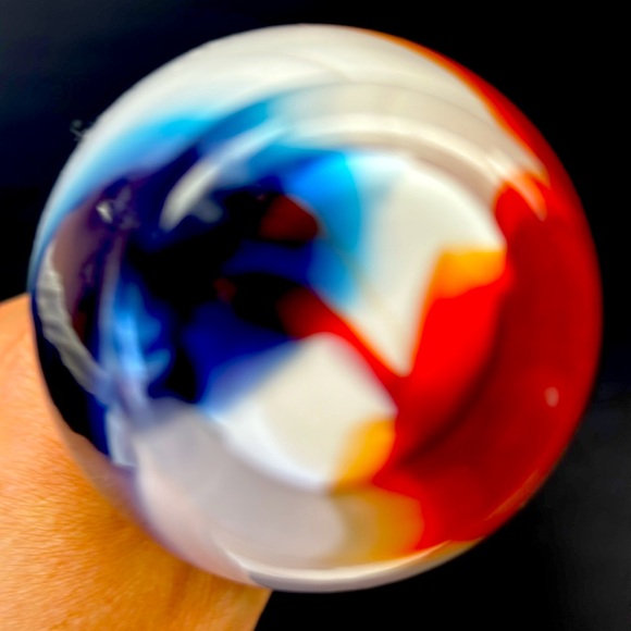 Mid Century Modern Nasco Japan hand blown swirl bud vase - Picture 5 of 5